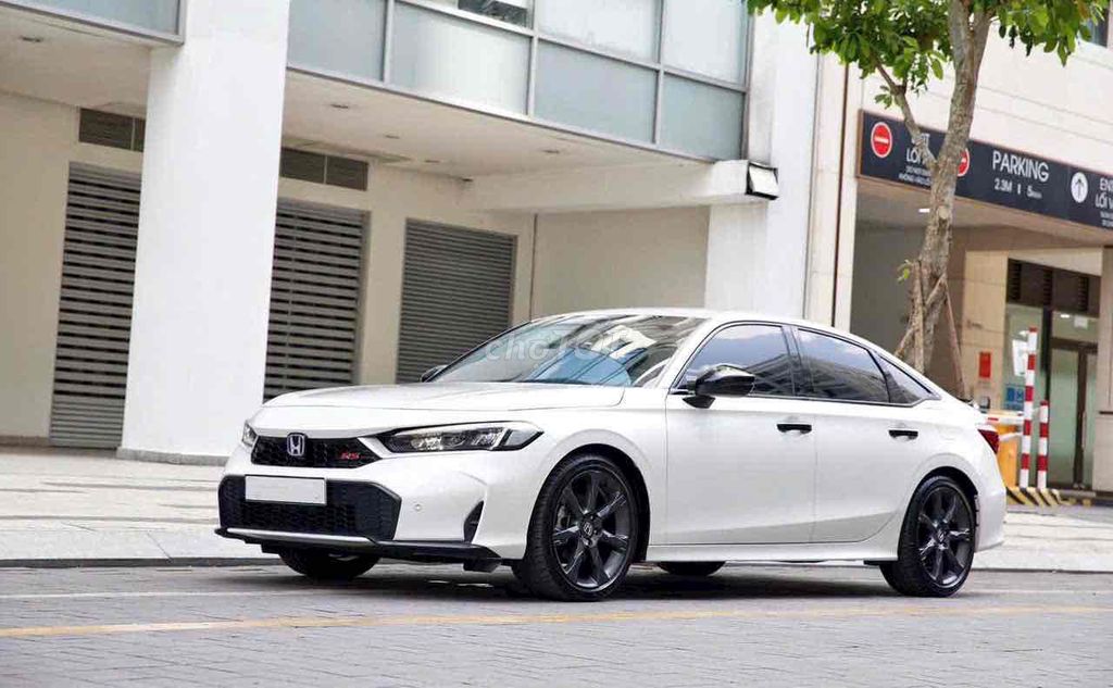 Honda Civic e:HEV Hybrid 2024 Siêu Đẹp Hãng Bán. Mua bán Ô tô tại Quận 7 Tp Hồ Chí Minh được đăng bởi Honda Ôtô SG Quận 7 hình 3