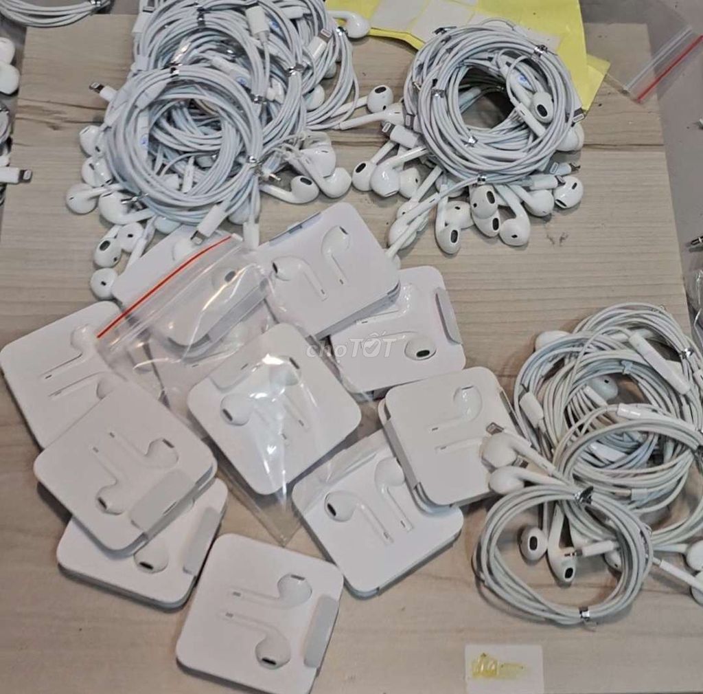 Tai nghe iphone Lightning Apple Earpods ip7-14pro. Mua bán Tivi, Âm thanh tại Quận Gò Vấp Tp Hồ Chí Minh được đăng bởi Giao Tai Nghe Audio Japan hình 1