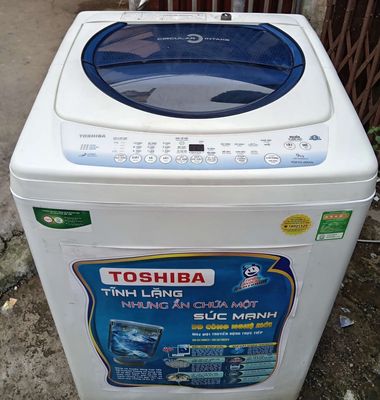 Máy giặt Toshiba 9kg đang hoạt động tốt. Mua bán Máy giặt tại Quận Long Biên Hà Nội được đăng bởi Lucky