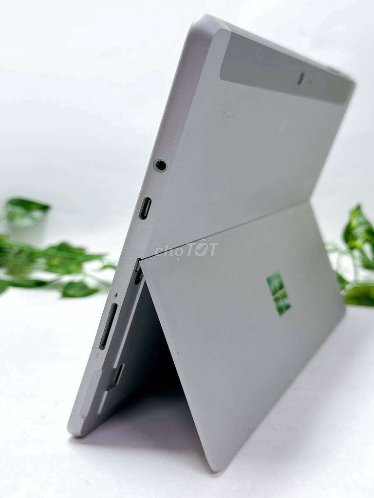 Microsoft Surface Go Bạc. Mua bán Laptop tại Thị xã Tân Uyên Bình Dương được đăng bởi Hùng Nguyễn hình 1