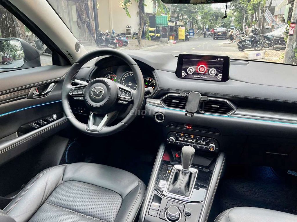 Mazda CX5 2.0 premium 2023 - 1 chủ mua mới từ đầu. Mua bán Ô tô tại Quận 8 Tp Hồ Chí Minh được đăng bởi Trường Nguyễn Xe Sang hình 16