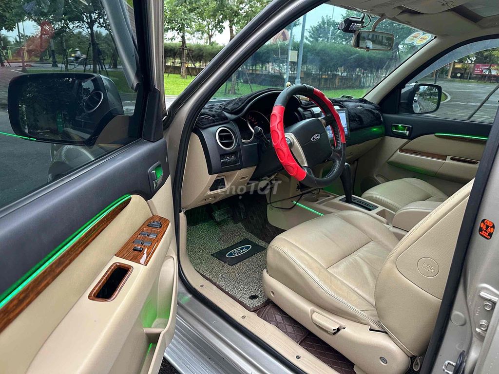 Ford Everest 2009 2.5L 4x2 AT - 150000 km. Mua bán Ô tô tại Quận Cẩm Lệ Đà Nẵng được đăng bởi Ông Tú hình 9