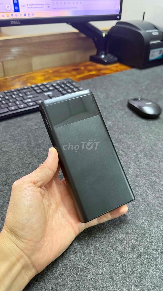 Pin sạc dự phòng 12000mAh 22.5W Đen. Mua bán Phụ kiện (Màn hình, Chuột...) tại Thành phố Buôn Ma Thuột Đắk Lắk được đăng bởi Thiết bị RIK hình 1