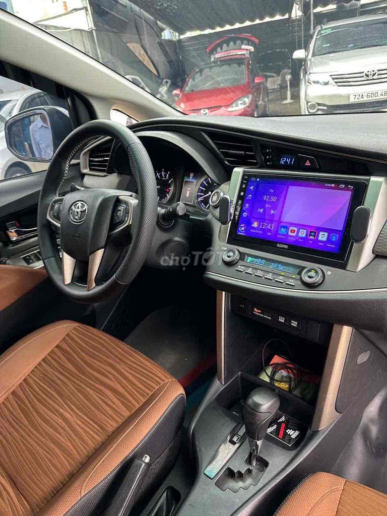 Toyota Innova G 2016 Автомат Бронзовый металлик