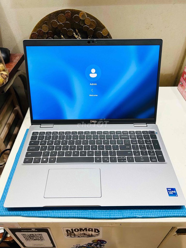 máy trạm dell precision 3561 i7/16/512 vga rời