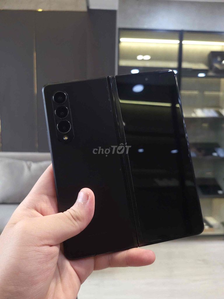 Samsung Galaxy Z Fold3 256GB Đen Vn/a Like New 99%. Mua bán Điện thoại tại Quận 8 Tp Hồ Chí Minh được đăng bởi CA REM BÁN TÁO hình 1
