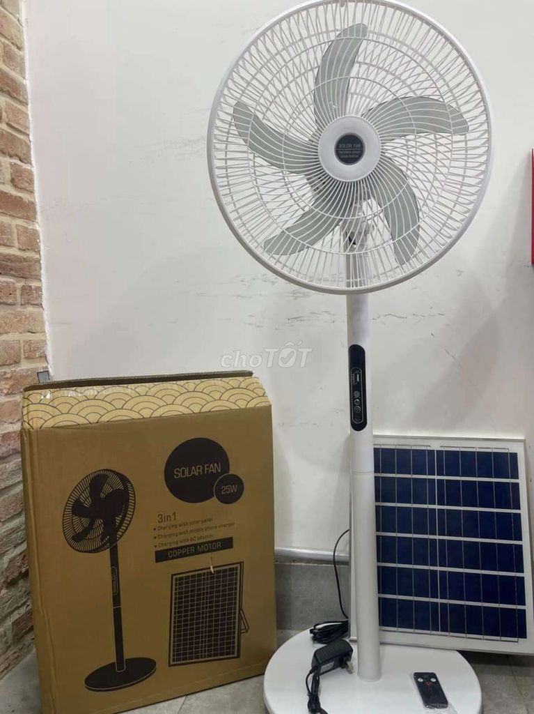 Quạt năng lượng mặt trời SOLAR FAN 25W