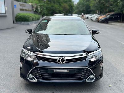 Bán Toyota Camry 2018 2.5Q Đen Nâu Siêu Mới