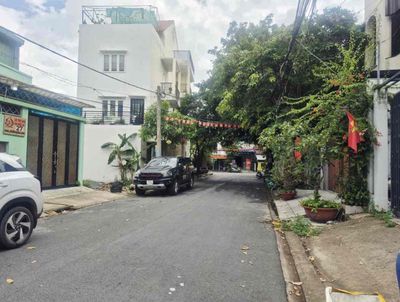 BÁN NHÀ 3 TẦNG KDC HỒNG LONG – MT KINH DOANH ĐẸP, ĐỐI DIỆN VẠN PHÚC