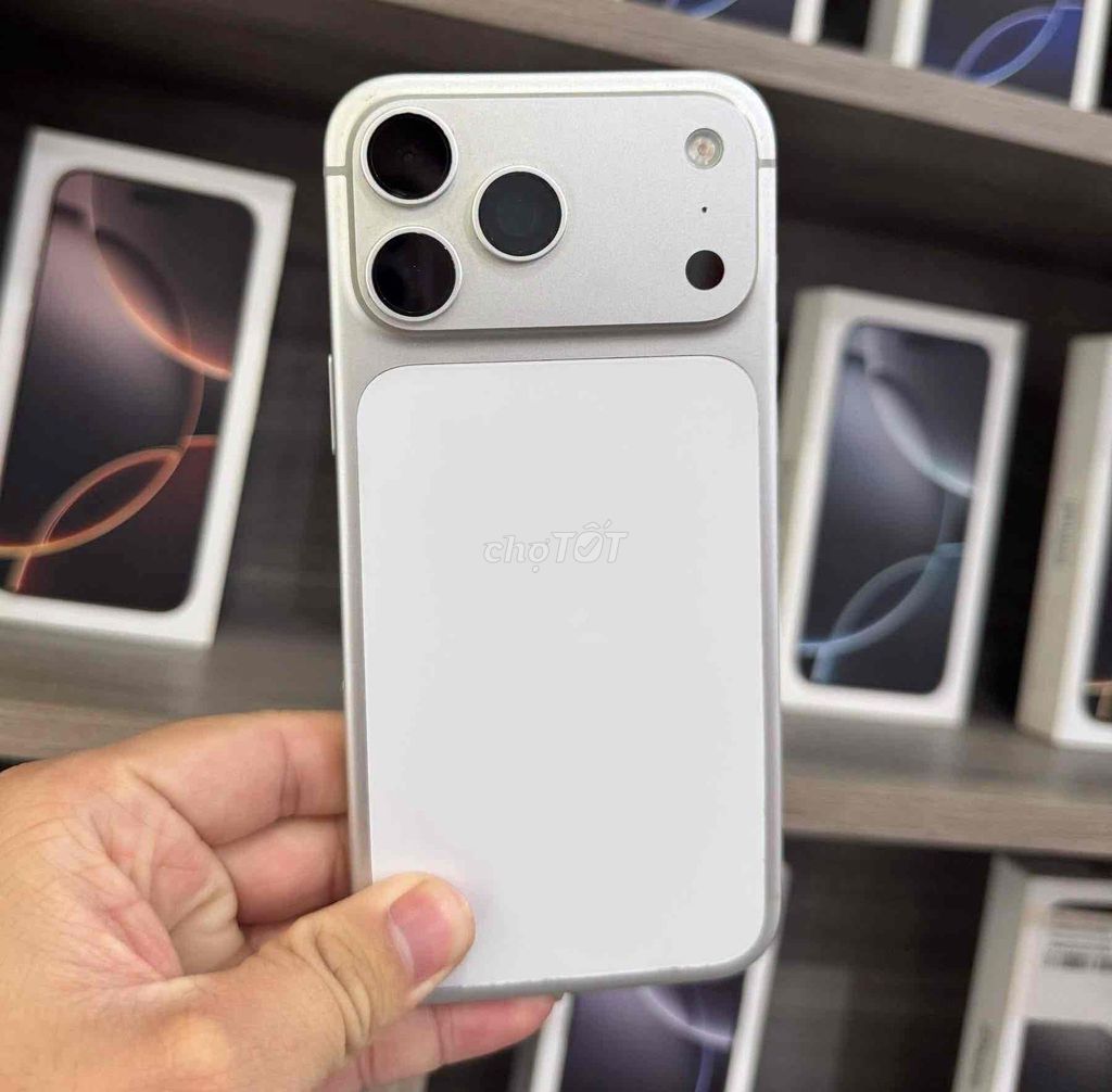 iPhone 17 Pro Max 256GB Bạc 99%. Mua bán Điện thoại tại Quận Tân Bình Tp Hồ Chí Minh được đăng bởi Huy Nguyễn hình 1