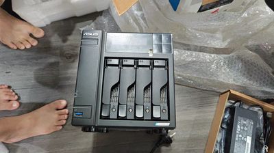 Bán NAS Asustor AS6604T hơn Synology DS920+ + 16TB