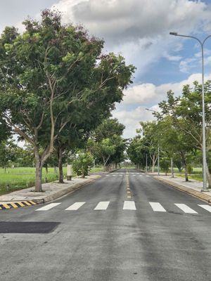 Bán nhà dự án the solia Long An 100m2