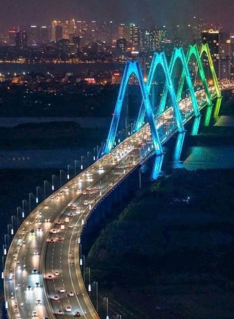Квартира INTRACOM NHẬT TÂN, 76м2, вид на Реку Красную, с мебелью