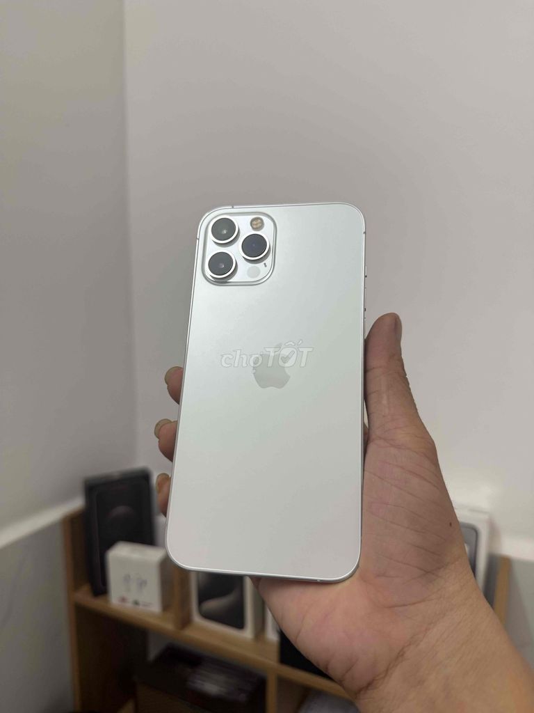 Apple iPhone 12 Pro Max 256GB Trắng 100%. Mua bán Điện thoại tại Thành phố Dĩ An Bình Dương được đăng bởi Hoàng Long Apple hình 1