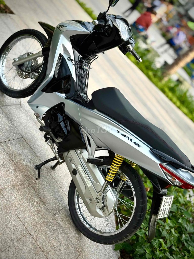 Honda Wave i Bạc Đen. Mua bán Xe máy tại Quận 8 Tp Hồ Chí Minh được đăng bởi Phạm Đức hình 6