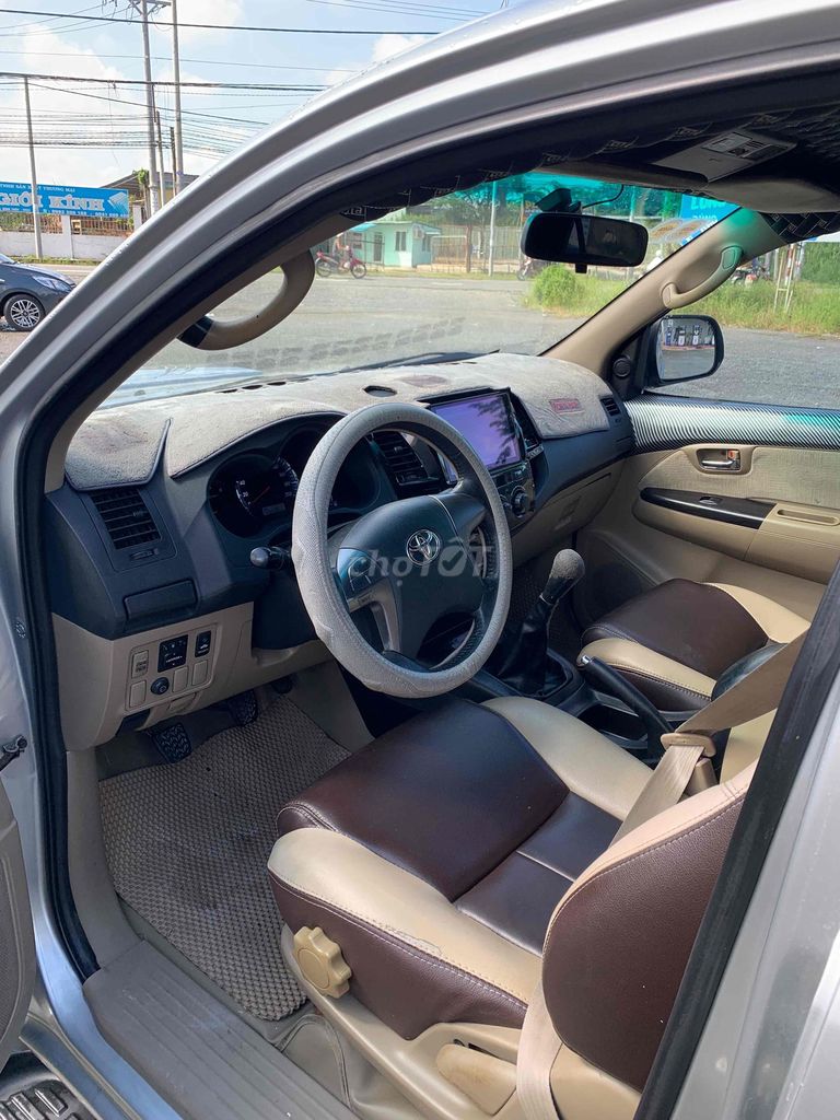 Toyota Fortuner 2016 2.5G - 180000 km. Mua bán Ô tô tại Quận Bình Thuỷ Cần Thơ được đăng bởi Hiếu Nghĩa Cần Thơ hình 12