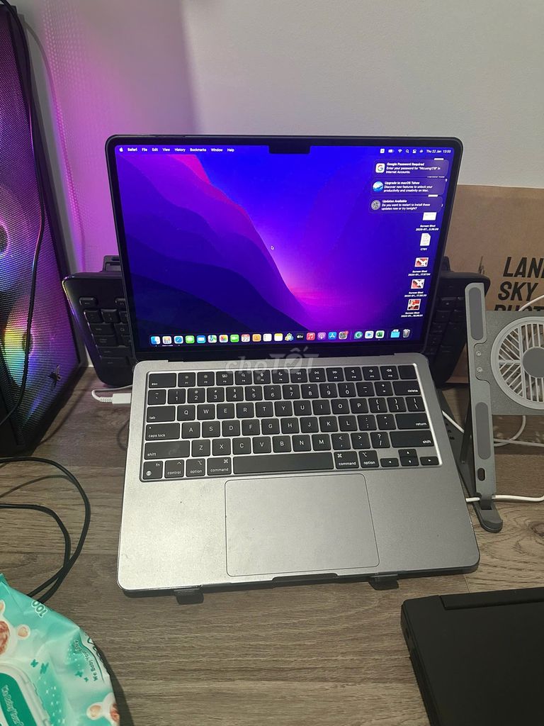Apple MacBook Air M2 2022 8GB/256GB 99% mới. Mua bán Laptop tại Quận Ngũ Hành Sơn Đà Nẵng được đăng bởi Cuong Nguyen hình 1