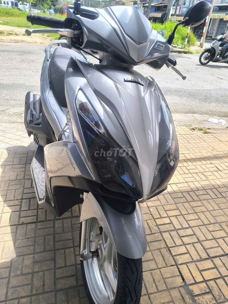 Air Blade 2015 rất ít chạy, Xe còn rất tốt. Mua bán Xe máy tại Thành phố Châu Đốc An Giang được đăng bởi Lê Văn Thạnh hình 1