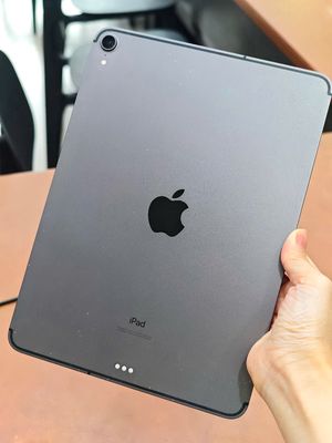 Ipad, Ipad Pro 11 inch 2018 bản 4G + 64gb màu Xám. Mua bán Máy tính bảng tại Quận Đống Đa Hà Nội được đăng bởi Hn Store