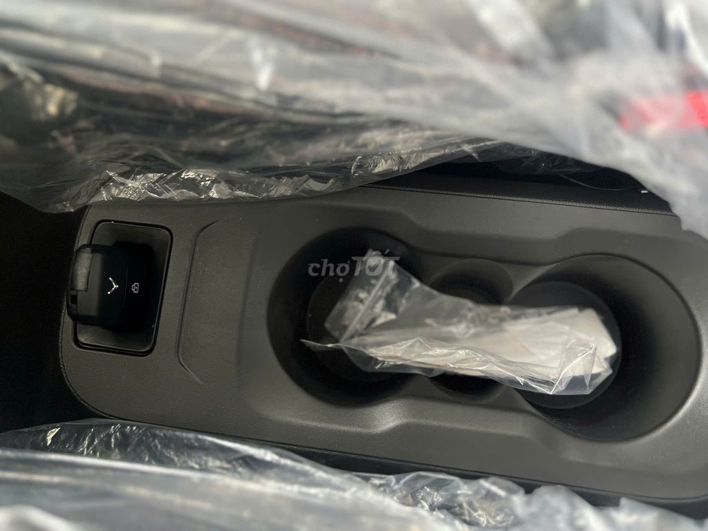 VinFast VF3 2025 màu xám xi măng. Mua bán Ô tô tại Quận 12 Tp Hồ Chí Minh được đăng bởi VinFast An Sương Quốc Lộ 1A hình 5