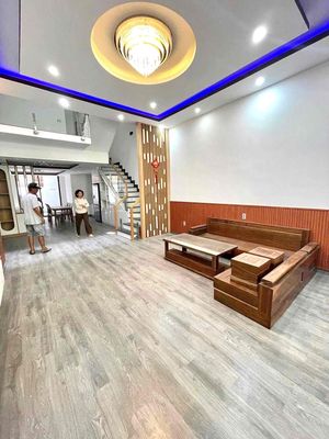 Rent · 3 bd · 100 м² · Quận Ngũ Hành Sơn, ул. phi bình