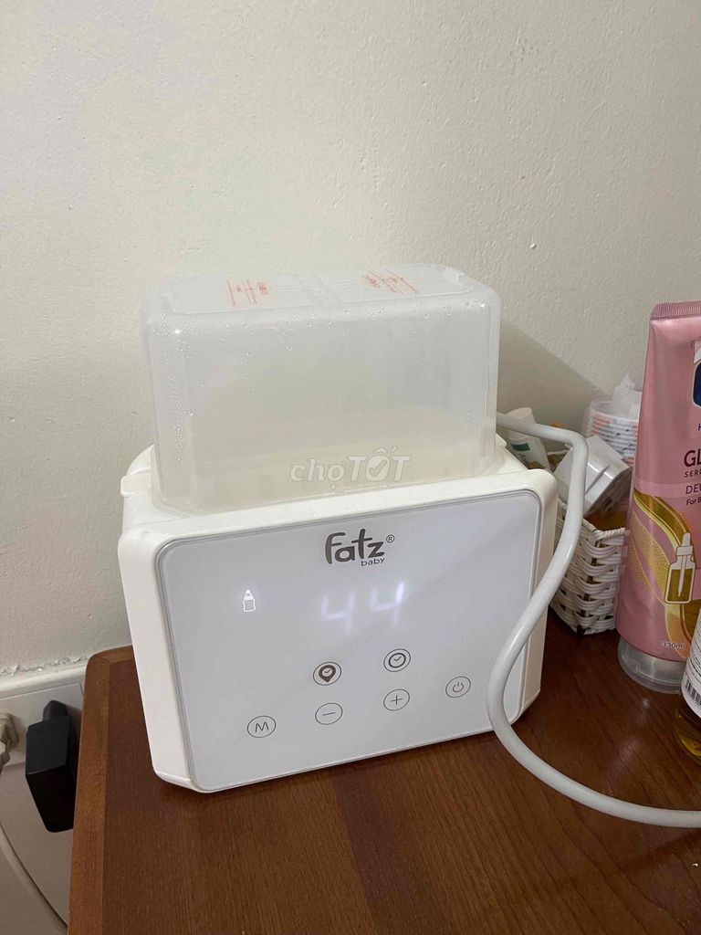 Máy hâm sữa Fatz Baby Duo 2 bình Trắng. Mua bán Mẹ và bé tại Quận Tây Hồ Hà Nội được đăng bởi Hiếu hình 1