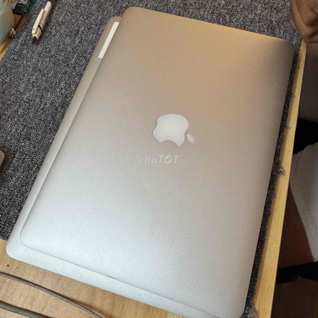 MacBook Pro 13” retina 2014 i5/8g/128g bh3 tháng. Mua bán Laptop tại Quận 3 Tp Hồ Chí Minh được đăng bởi Phúc Nguyễn hình 1