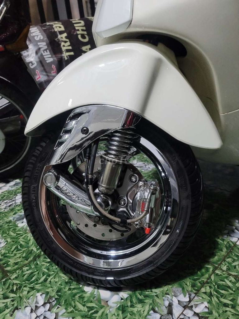Piaggio Vespa Sprint 2015 Trắng Đã sử dụng. Mua bán Xe máy tại Quận Ninh Kiều Cần Thơ được đăng bởi Ann hình 5