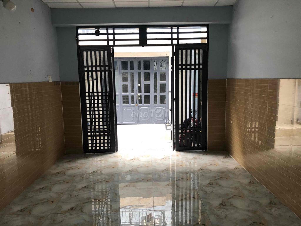 Nhà sạch đẹp! 4x15m, trệt lầu 2pn 2wc, ngay Trường Quới Xuân, giáp Gò. Cho thuê nhà ở tại Quận 12 Tp Hồ Chí Minh được đăng bởi Phan Quốc Khánh hình 3