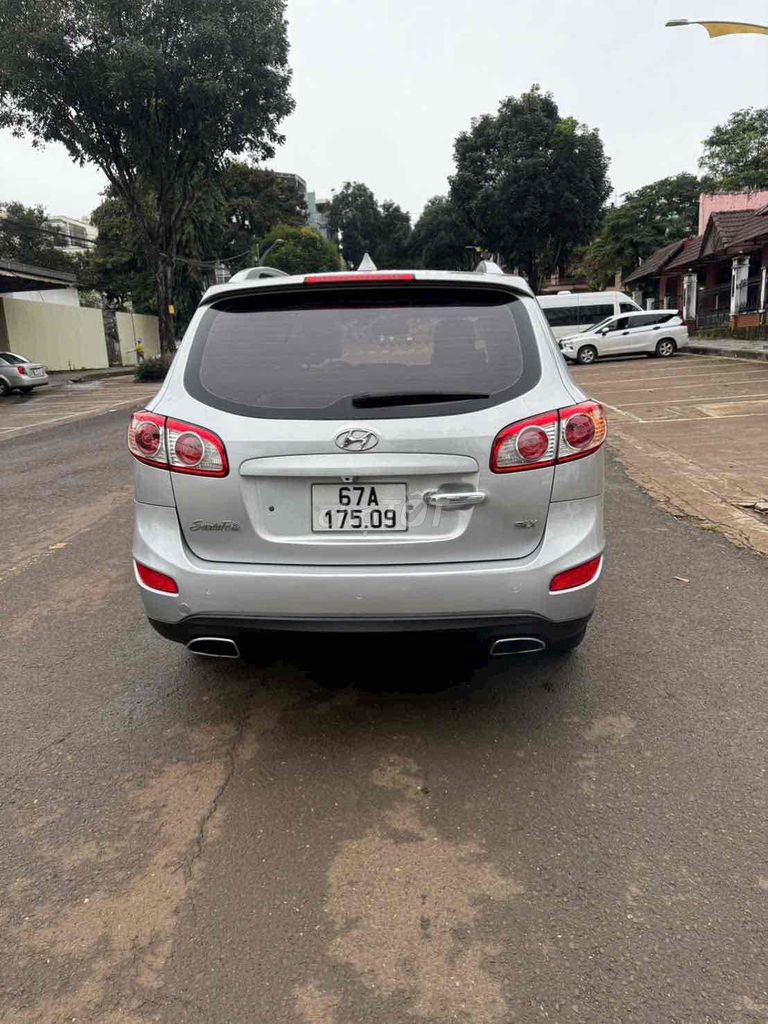 Hyundai Santa Fe 2009 SLX Bạc. Mua bán Ô tô tại Thành phố Pleiku Gia Lai được đăng bởi Dinh Trung  hình 2