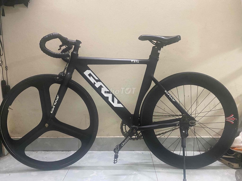 Bán Gray F15 tình trạng khá mới. Mua bán Xe đạp tại Quận Nam Từ Liêm Hà Nội được đăng bởi Ducc Phan hình 1