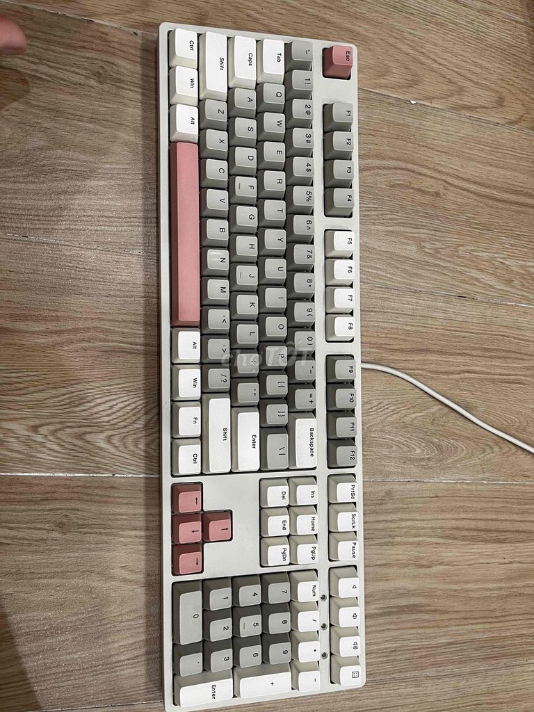 phím cơ IKBC Cherry Brown ngoại hình 98%. Mua bán Phụ kiện (Màn hình, Chuột...) tại Quận Ngô Quyền Hải Phòng được đăng bởi Tú  hình 1