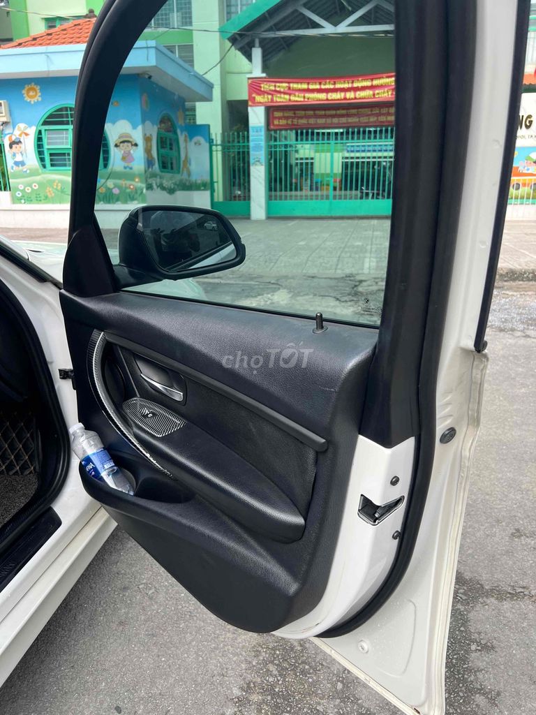BMW 3 Series 2***00 km. Mua bán Ô tô tại Quận Bình Thạnh Tp Hồ Chí Minh được đăng bởi văn vũ hình 17