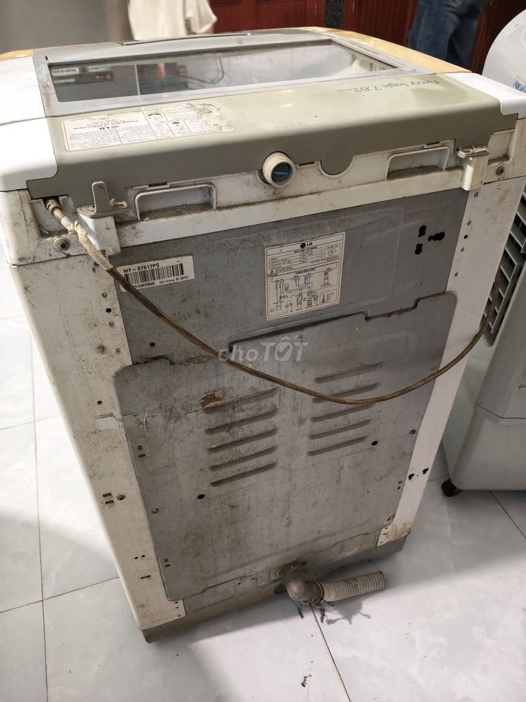 Máy giặt LG Fuzzy Logic 7.6 Trắng. Mua bán Máy giặt tại Thành phố Thủ Dầu Một Bình Dương được đăng bởi anh tuan hình 1