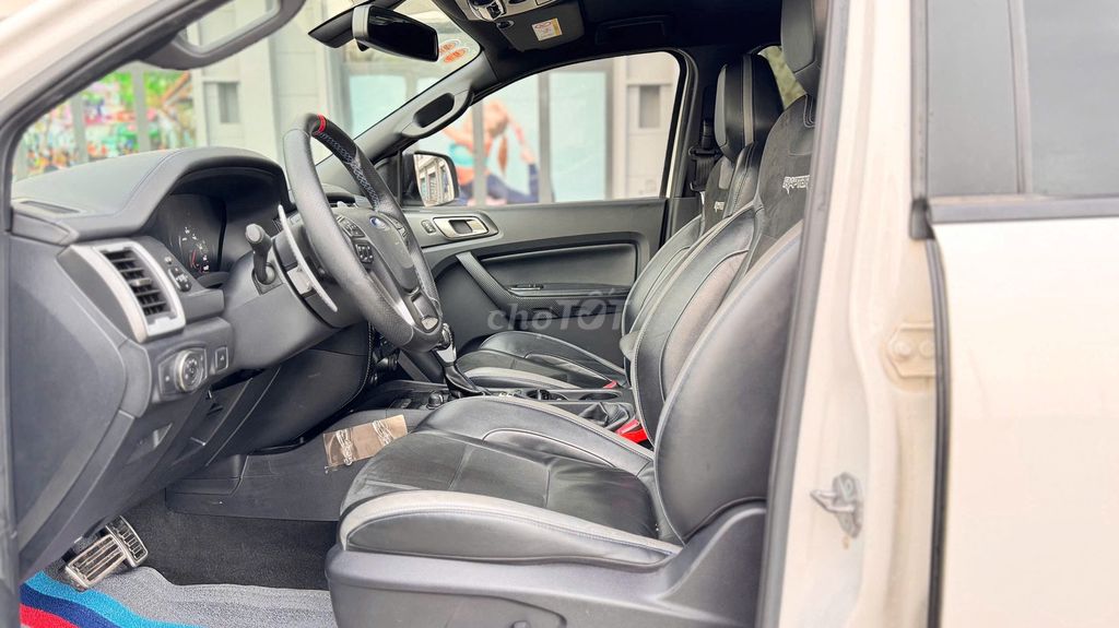 Ford Ranger Raptor 2.0L 4x4 AT 2019 - 41100 km. Mua bán Ô tô tại Quận Tân Phú Tp Hồ Chí Minh được đăng bởi Trần Hoàng Long hình 11