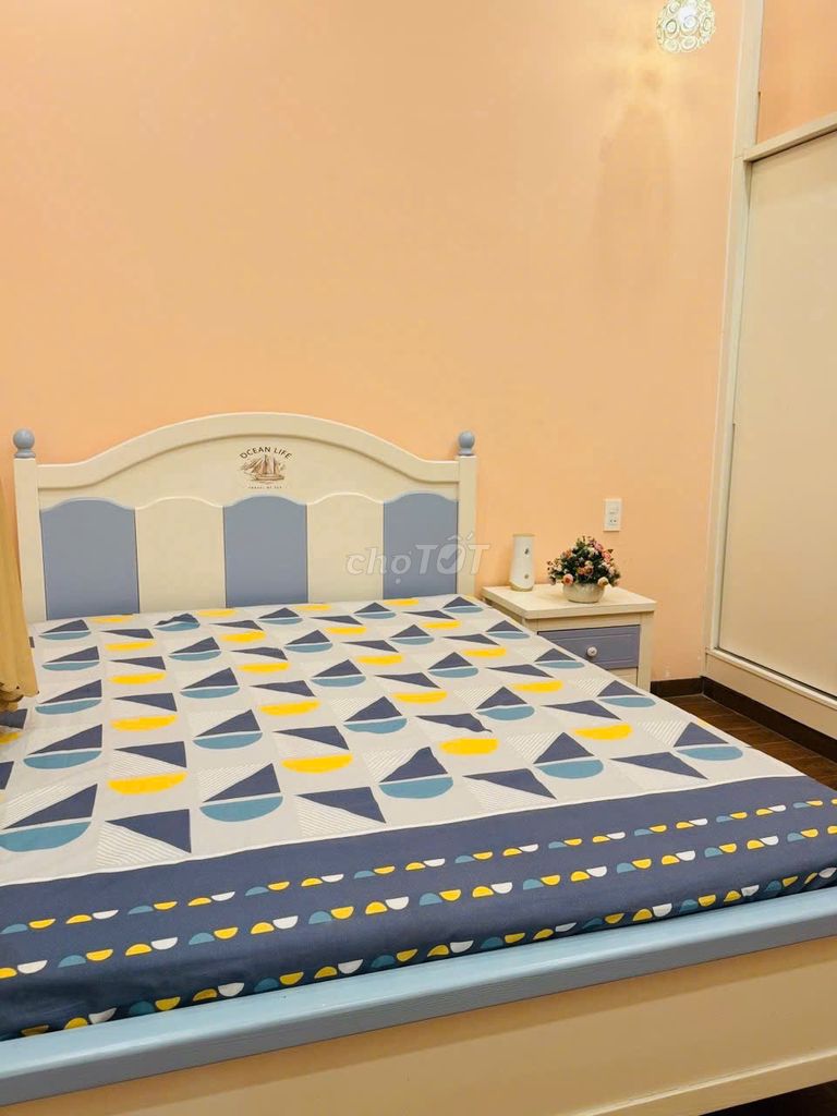 Giường ngủ V-ITALY OCEAN LIFE 1.5m x 2.0m. Mua bán Giường, chăn ga gối nệm tại Thành phố Thủ Dầu Một Bình Dương được đăng bởi Trúc Nguyễn hình 1