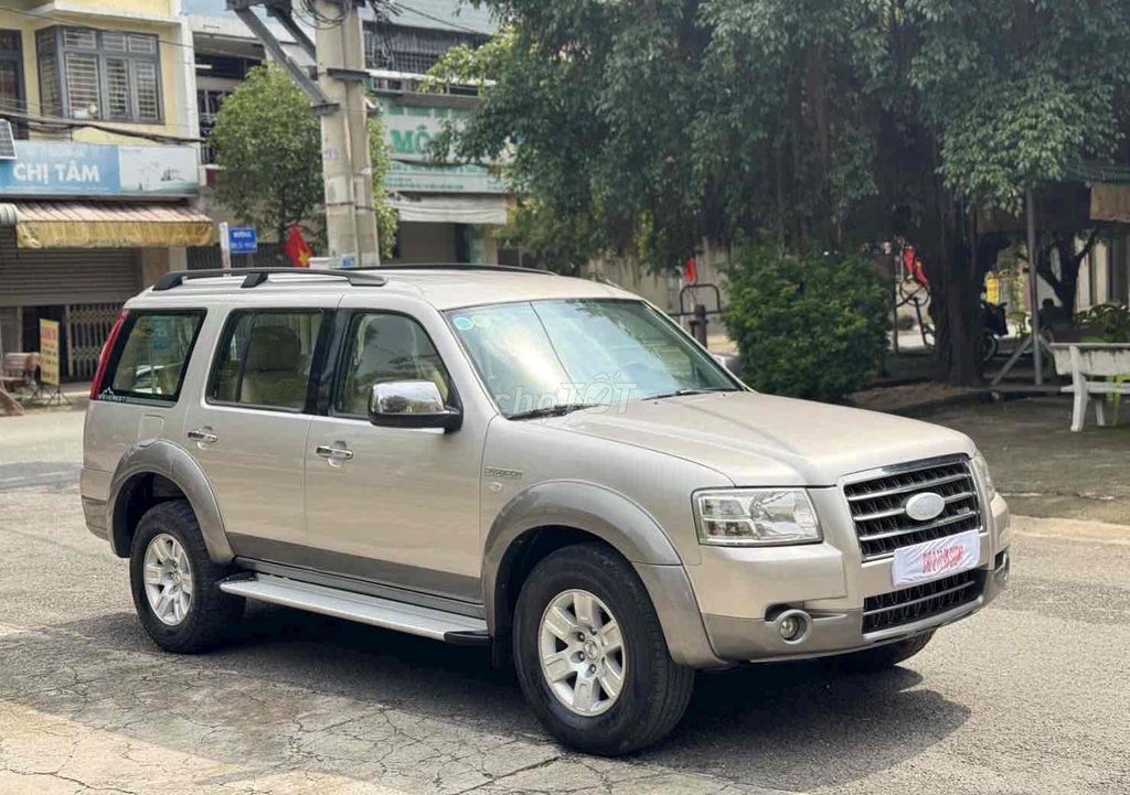Bán Ford Everets đời 2009 số tự động máy dầu. Mua bán Ô tô tại Quận 3 Tp Hồ Chí Minh được đăng bởi Hoàng Gia Auto hình 3