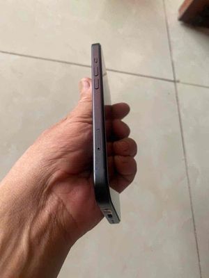 iphone 15 thường màu đen, zin đét. Mua bán Điện thoại tại Huyện Đan Phượng Hà Nội được đăng bởi Nguyễn đăng Trường 
