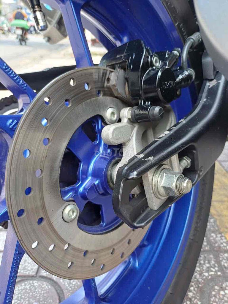 moto Yamaha R15 12/2020 đi đúng 4.178km chính chủ.. Mua bán Xe máy tại Quận Bình Tân Tp Hồ Chí Minh được đăng bởi Lê Văn Khang hình 9