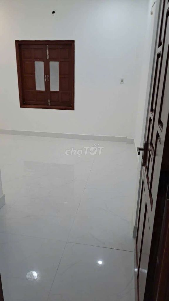 Spacious 3-storey house near Hòa Cường wholesale market — photo 7