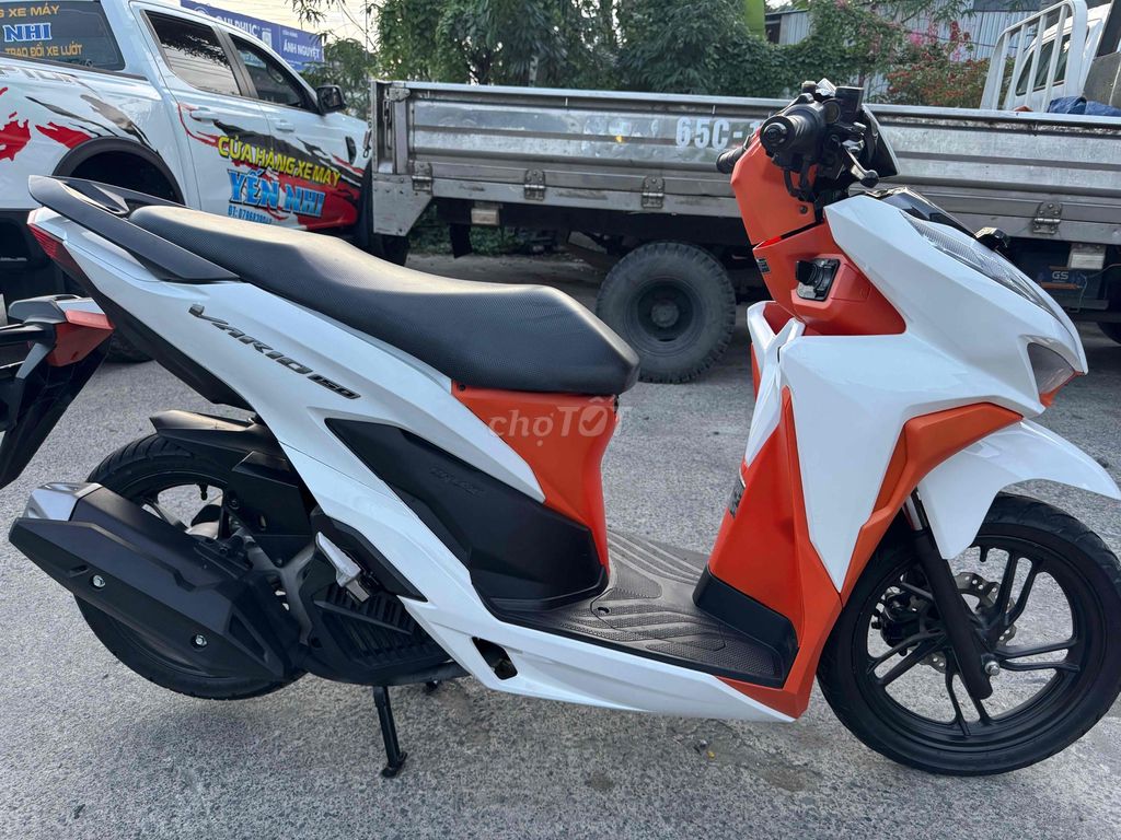 Honda Vario 150 2021 Trắng Cam. Mua bán Xe máy tại Huyện Phong Điền Cần Thơ được đăng bởi Thanh Dang Hoang hình 3