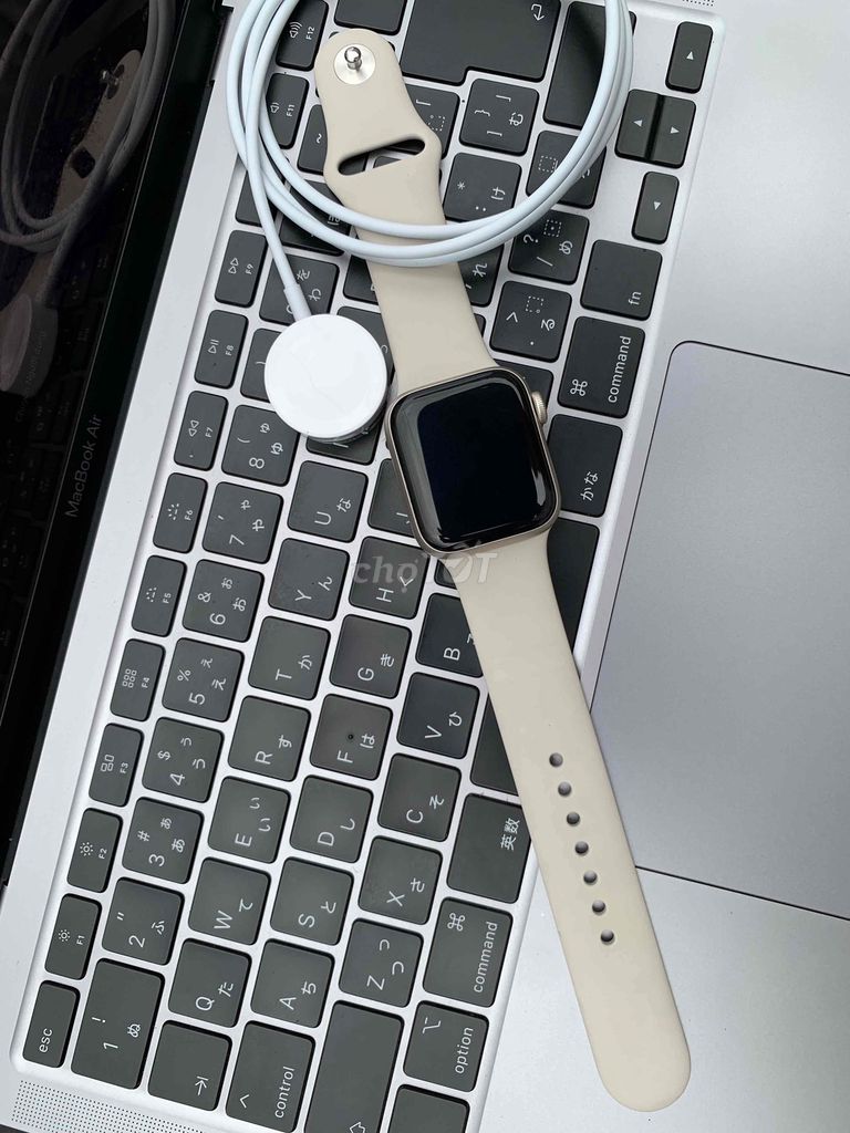 Apple Watch SE 2 GPS 40mm Nhôm Starlight Như mới. Mua bán Thiết bị đeo thông minh tại Huyện Nam Trực Nam Định được đăng bởi Bắp hình 1