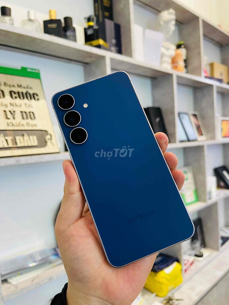 Samsung Galaxy S25 FE 128GB Xanh 99%. Mua bán Điện thoại tại Quận 3 Tp Hồ Chí Minh được đăng bởi Nguyễn Văn Tài hình 1