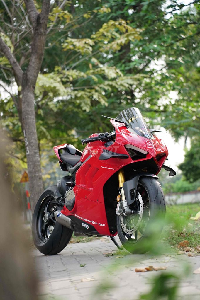 🥰😍cọp DUCATI PANIGALE V4S , ODO CHỈ 900 MILES