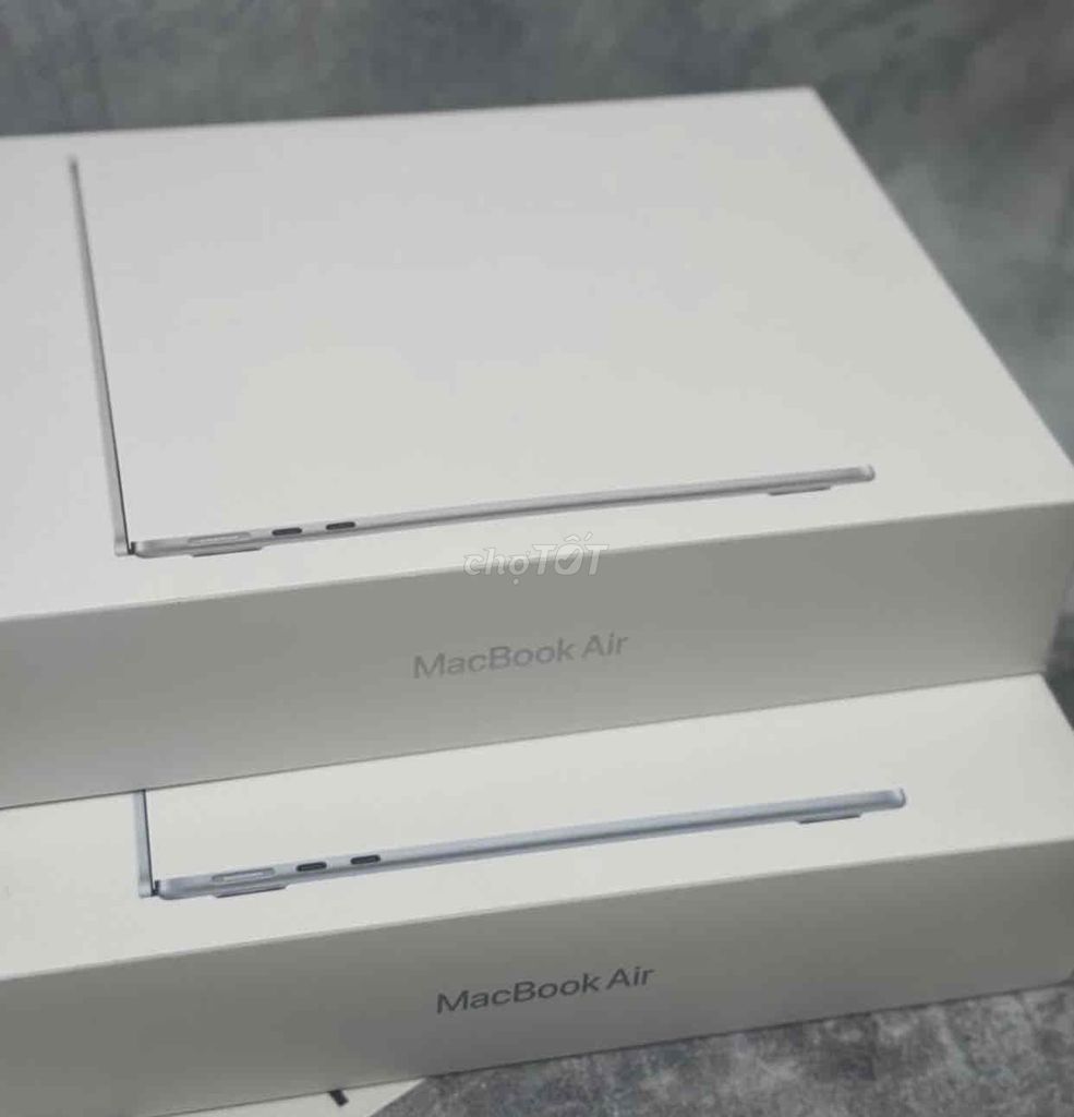 Apple Macbook Air M5 13-inch 16GB/1TB SSD. Mua bán Laptop tại Quận Ngũ Hành Sơn Đà Nẵng được đăng bởi Thanh Thanh hình 1