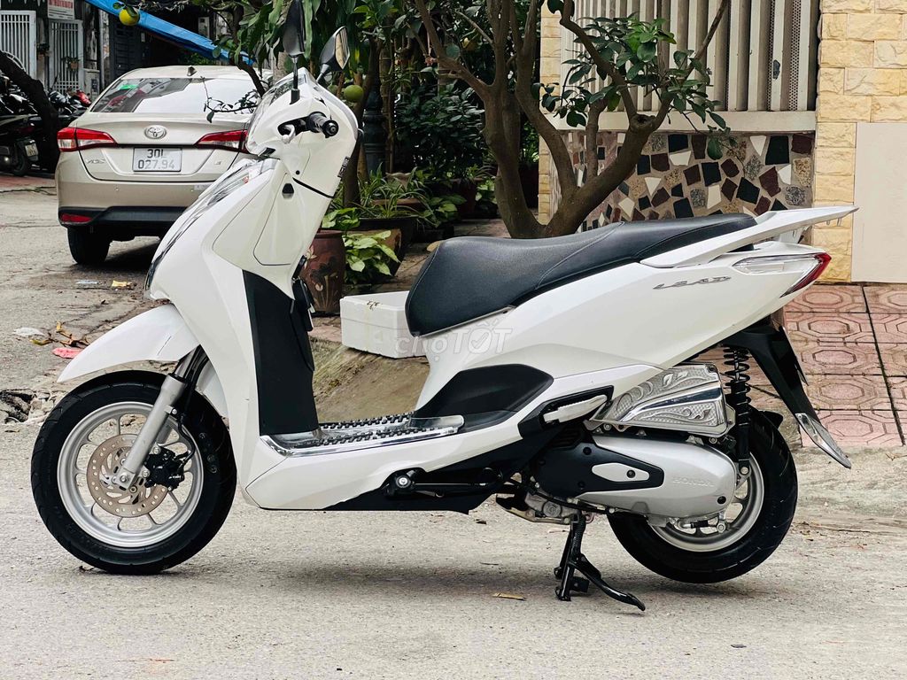 Chào Bán Lead 4val . hỗ trợ góp 9 tr nhận xe. Mua bán Xe máy tại Quận Cầu Giấy Hà Nội được đăng bởi Xe Máy Đoàn Văn Cam Kết Đúng Ảnh Đúng Biển Đúng Giá Trị hình 3