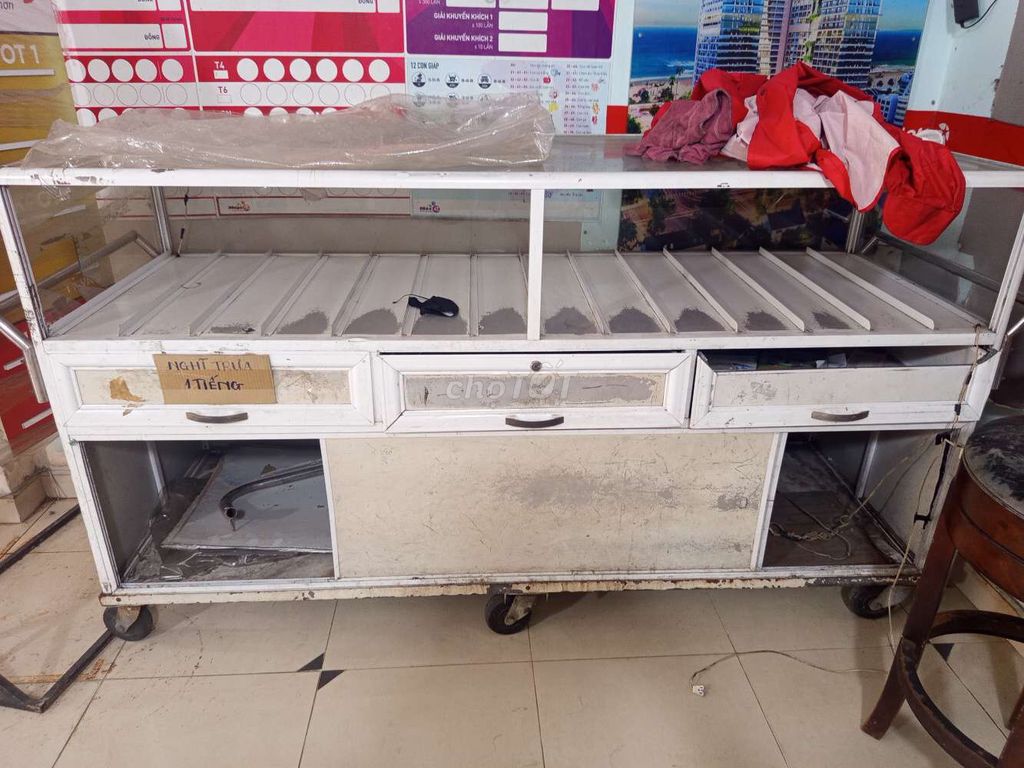 Tủ trưng bày Kính, Kim loại Trắng. Mua bán Đồ chuyên dụng, Giống nuôi trồng tại Quận Bình Thạnh Tp Hồ Chí Minh được đăng bởi Ngọc Thư hình 1