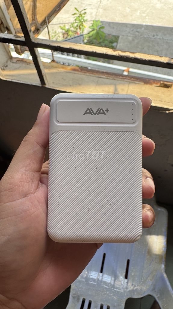 Sạc dự phòng AVA+ GN-05 dung lượng 10000mah. Mua bán Phụ kiện (Màn hình, Chuột...) tại Quận Bình Tân Tp Hồ Chí Minh được đăng bởi khánh hình 1