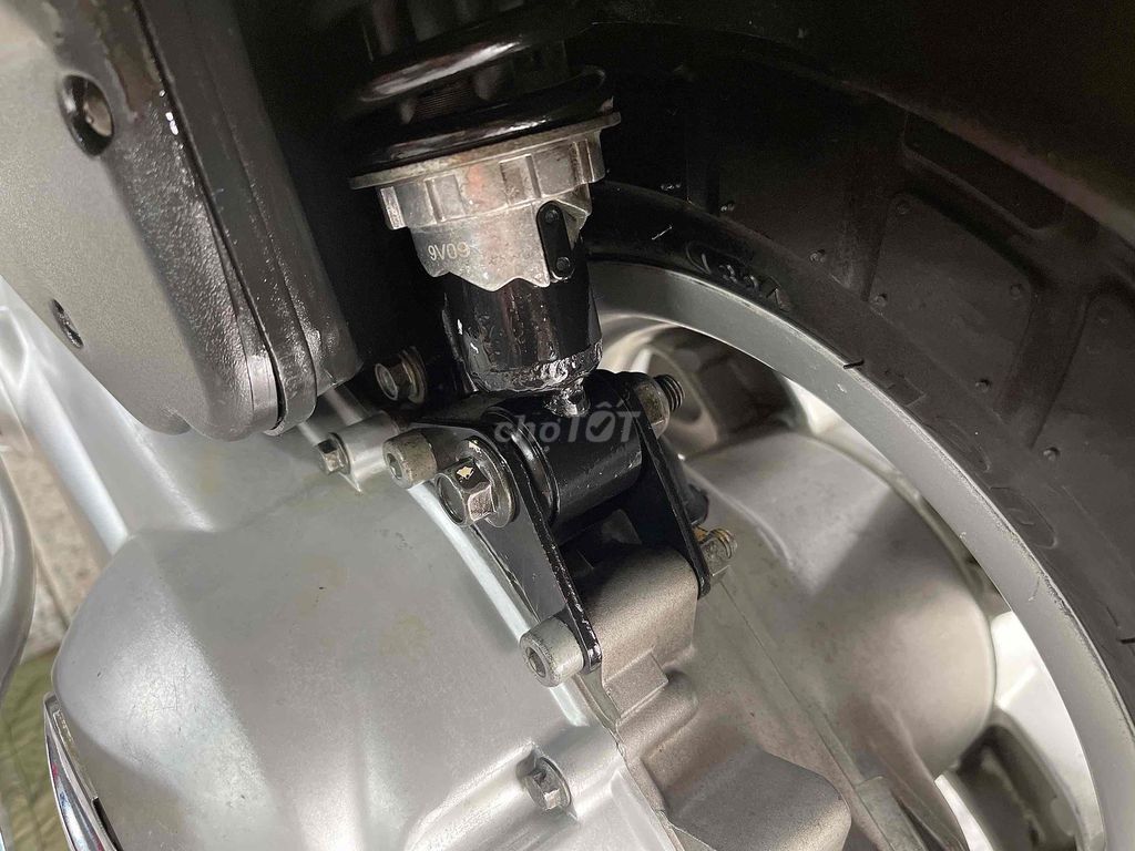 Vespa LX 125cc 2O1o.3873.Bstp. Giá nhanh.❤️. Mua bán Xe máy tại Quận 12 Tp Hồ Chí Minh được đăng bởi LeeteeHung hình 11