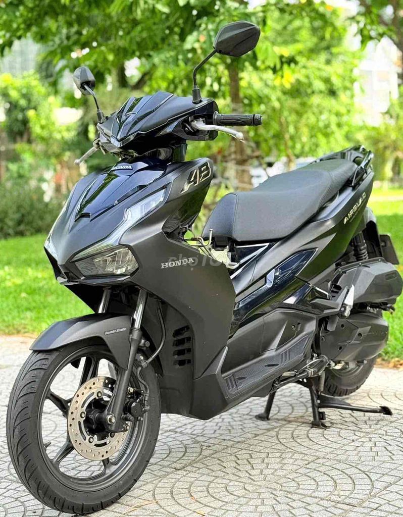 Honda Air Blade 2024 Черный Вьетнам